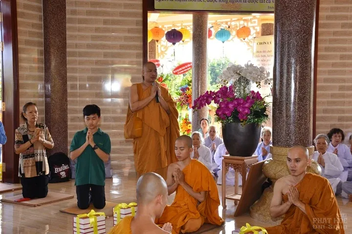 Bình Phước: Tịnh xá Ngọc Chơn tổ chức lễ tưởng niệm 64 năm vắng bóng Tổ sư Minh Đăng Quang 24 Bình Phước: Tịnh xá Ngọc Chơn tổ chức lễ tưởng niệm 64 năm vắng bóng Tổ sư Minh Đăng Quang image-1731942661261