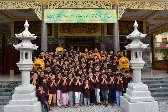 Bình Phước: Tịnh xá Ngọc Chơn và CLB Thiện Duyên tổ chức khóa tu mùa hè lần I chủ đề “Khai Tâm” image-1731940509442