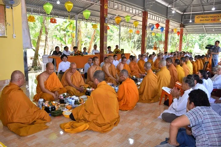 Bình Phước: Tịnh xá Ngọc Long tổ chức lễ giỗ 31 năm Cố Thượng Tọa Giác Đính viên tịch 21 Bình Phước: Tịnh xá Ngọc Long tổ chức lễ giỗ 31 năm Cố Thượng Tọa Giác Đính viên tịch image-1731942964700