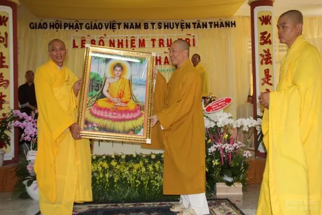 BRVT: Bổ nhiệm trụ trì chùa Từ Nhãn làng Vạn Hạnh image-1731936957903