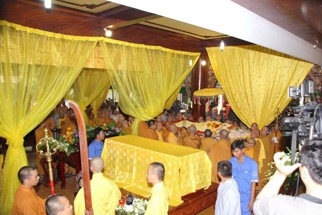 BRVT: Lễ nhập kim quan Hòa Thượng Thích Minh Hiển BRVT: Lễ nhập kim quan Hòa Thượng Thích Minh Hiển image-1731933066846