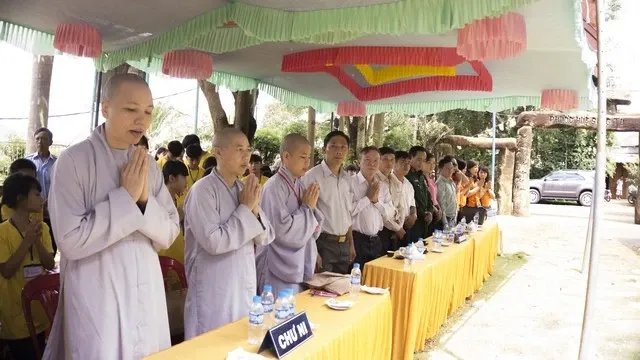 Bù Gia Mập: Khai mạc khóa tu mùa hè chùa Đức Hạnh 2017 image-1731936837443