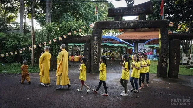 Bù Gia Mập: Khai mạc khóa tu mùa hè chùa Đức Hạnh 2017 image-1731936844612