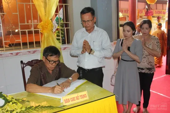 Các đoàn viếng lễ tang HT Thích Thiện Sanh image-1731939693584