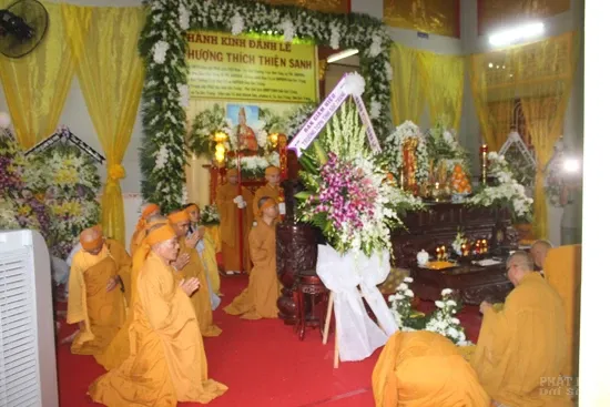 Các đoàn viếng lễ tang HT Thích Thiện Sanh image-1731939695018