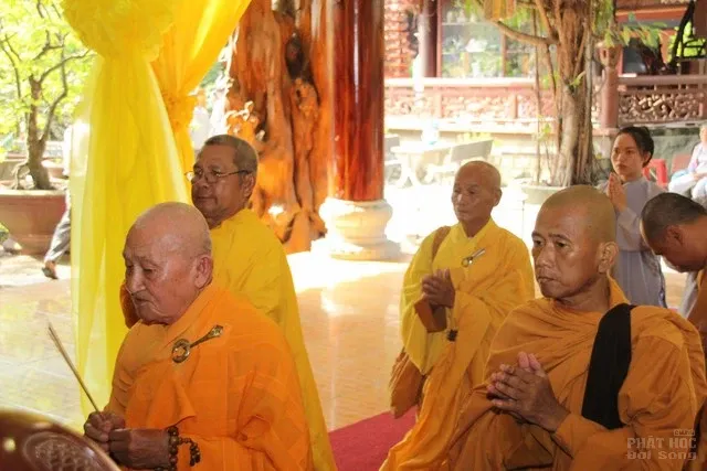 Các phái đoàn viếng tang cố HT Thích Minh Hiển 8 Các phái đoàn viếng tang cố HT Thích Minh Hiển image-1732287116761