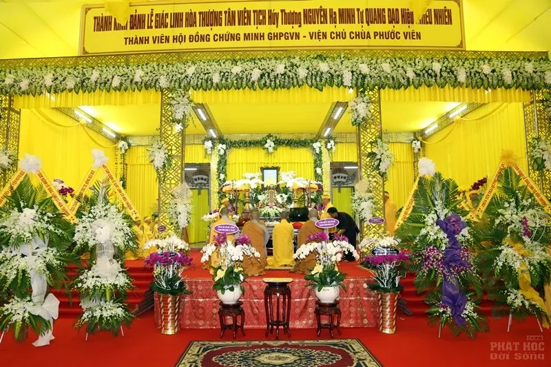 Các phái đoàn viếng tang lễ HT. Thích Quang Đạo ngày 18/7 image-1731940345842