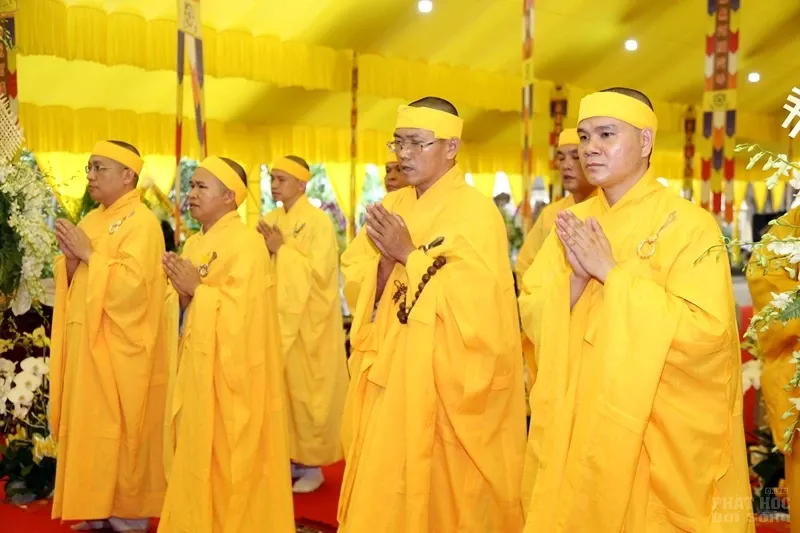 Các phái đoàn viếng tang lễ HT. Thích Quang Đạo ngày 18/7 10 Các phái đoàn viếng tang lễ HT. Thích Quang Đạo ngày 18/7 image-1731940355295