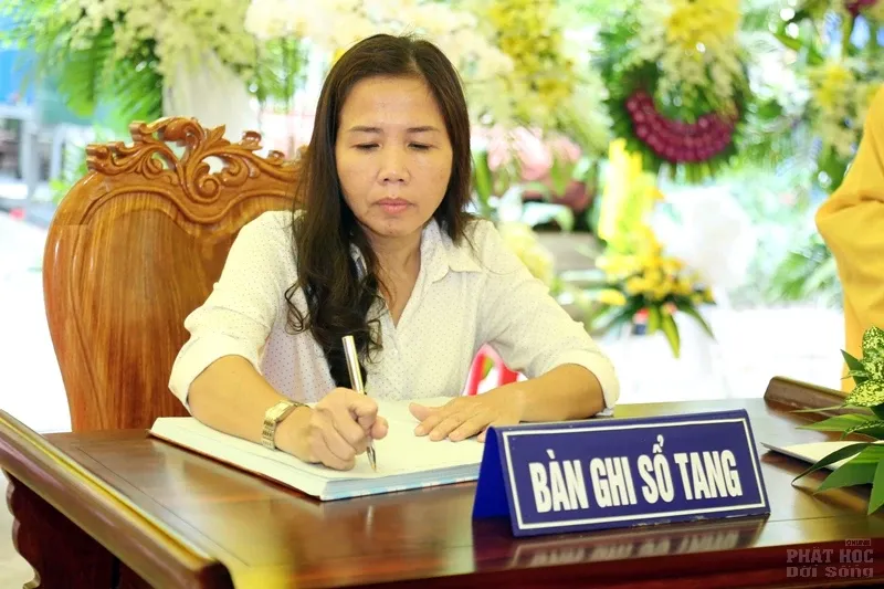 Các phái đoàn viếng tang lễ HT. Thích Quang Đạo ngày 18/7 image-1731940375891