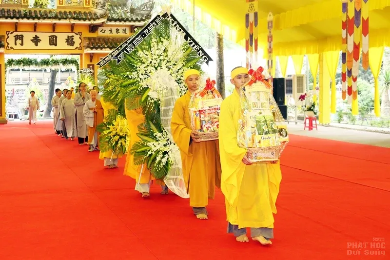 Các phái đoàn viếng tang lễ HT. Thích Quang Đạo ngày 18/7 35 Các phái đoàn viếng tang lễ HT. Thích Quang Đạo ngày 18/7 image-1731940379592