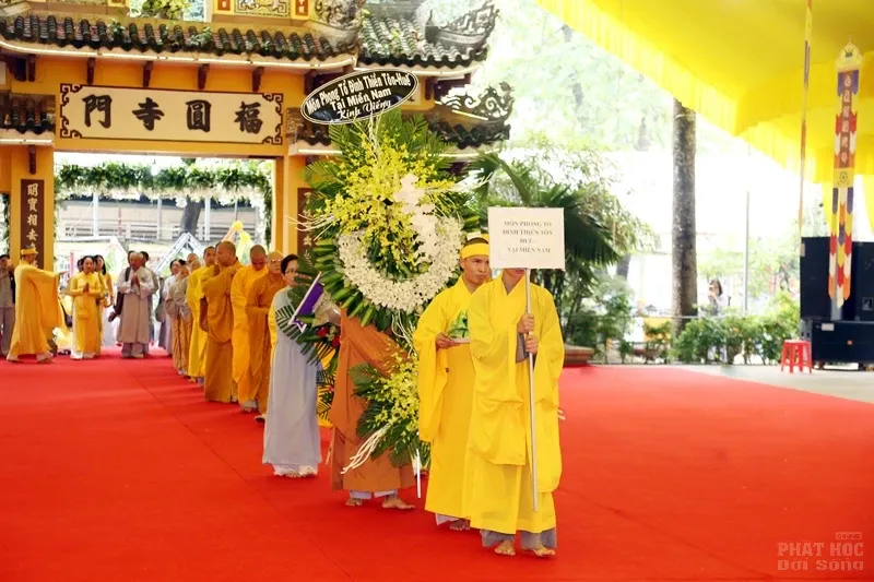 Các phái đoàn viếng tang lễ HT. Thích Quang Đạo ngày 18/7 image-1731940389153