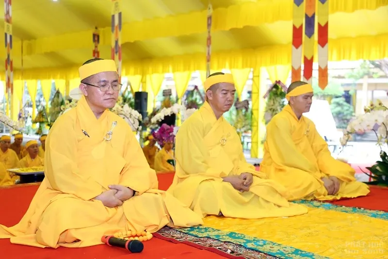 Các phái đoàn viếng tang lễ HT. Thích Quang Đạo ngày 18/7 50 Các phái đoàn viếng tang lễ HT. Thích Quang Đạo ngày 18/7 image-1731940395028