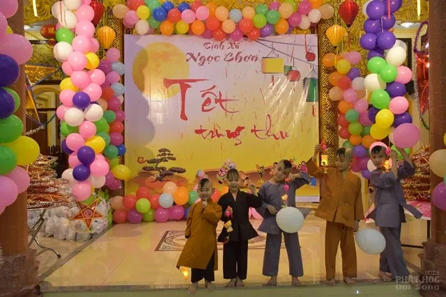 Các Tịnh xá của Giáo Đoàn 6 Tổ Chức Trung Thu Cho Thiếu Nhi 12 Các Tịnh xá của Giáo Đoàn 6 Tổ Chức Trung Thu Cho Thiếu Nhi image-1731940918729