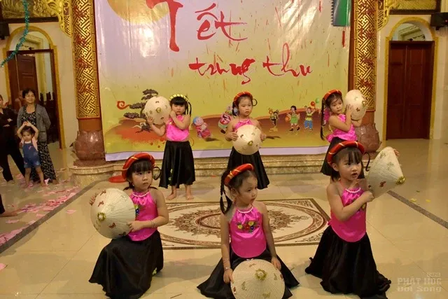 Các Tịnh xá của Giáo Đoàn 6 Tổ Chức Trung Thu Cho Thiếu Nhi image-1731940922732