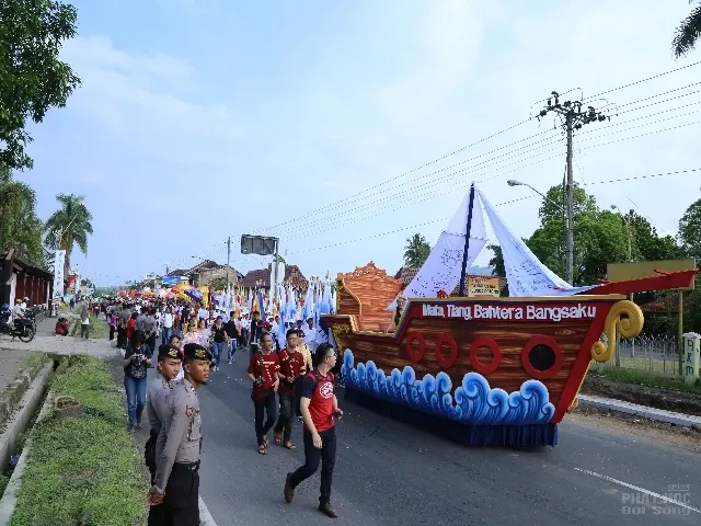 Cảnh rước Phật tại Indonesia xem cho đã con mắt image-1731936326445