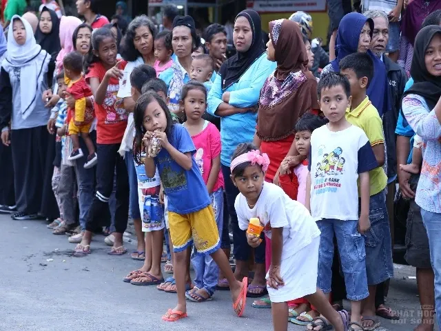 Cảnh rước Phật tại Indonesia xem cho đã con mắt image-1731936336612