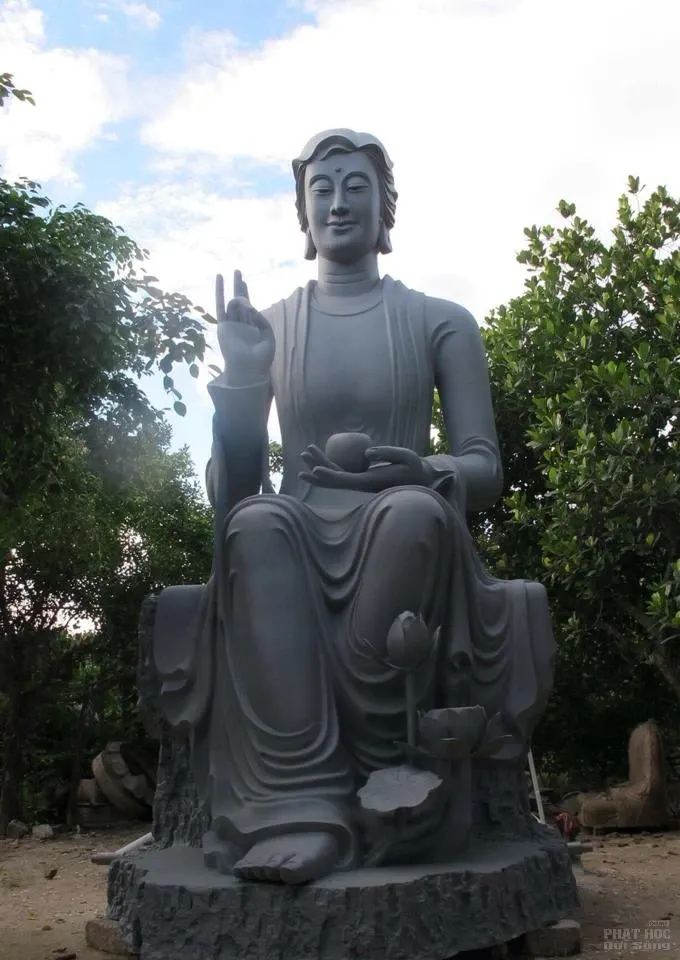 Chiêm ngưỡng tôn tượng Mẹ Hiền Quán Âm của thầy Nhuận Đức image-1732288736195