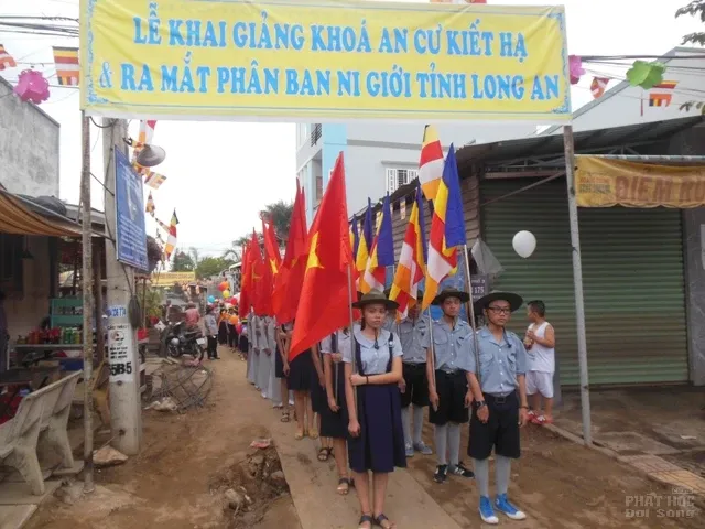 Chùa Hòa Bình mừng hội Vesak 4 Chùa Hòa Bình mừng hội Vesak image-1731747187547
