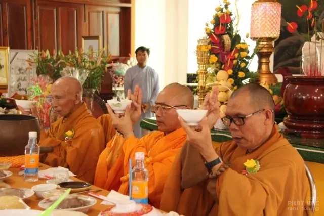 Chùa Hưng Thạnh mừng lễ Vu lan, Đại tường Cố TT.Thích Chiếu Phong 22 Chùa Hưng Thạnh mừng lễ Vu lan, Đại tường Cố TT.Thích Chiếu Phong image-1731946198934