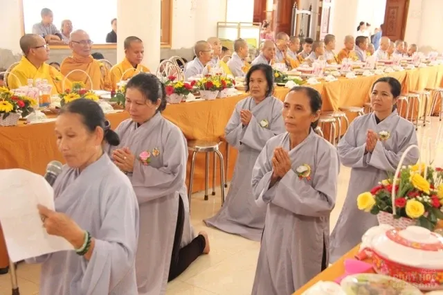 Chùa Hưng Thạnh mừng lễ Vu lan, Đại tường Cố TT.Thích Chiếu Phong 28 Chùa Hưng Thạnh mừng lễ Vu lan, Đại tường Cố TT.Thích Chiếu Phong image-1731946203577