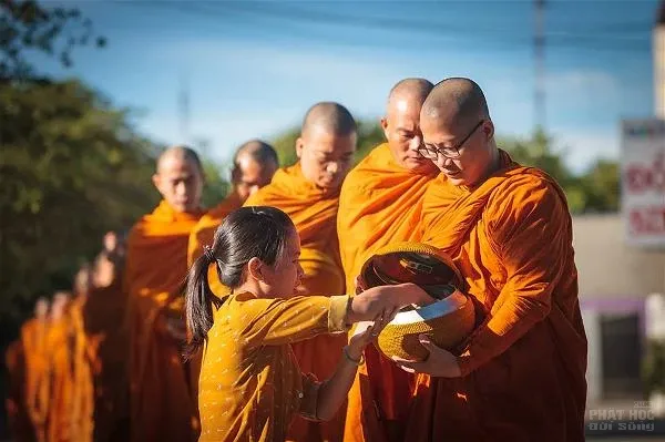 Chùa Huyền Không Sơn Thượng khóa tu xuất gia gieo duyên lần 2016 image-1731748803441