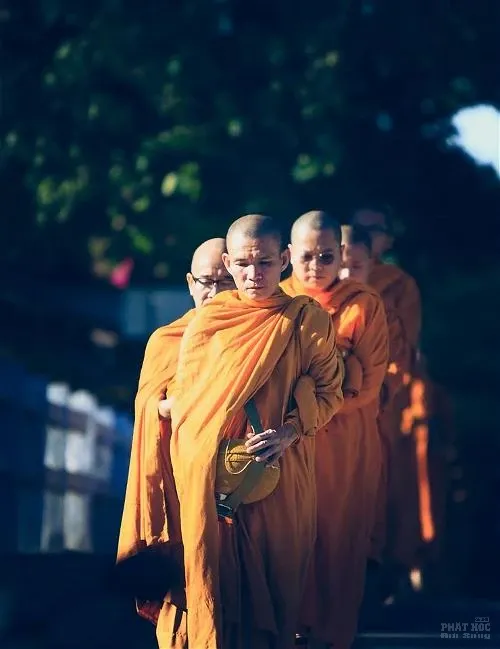 Chùa Huyền Không Sơn Thượng khóa tu xuất gia gieo duyên lần 2016 image-1731748806114