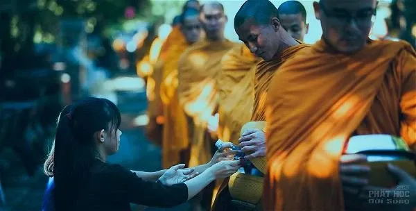 Chùa Huyền Không Sơn Thượng khóa tu xuất gia gieo duyên lần 2016 image-1731748807838