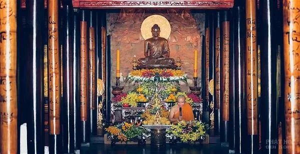 Chùa Huyền Không Sơn Thượng khóa tu xuất gia gieo duyên lần 2016 image-1731748820050