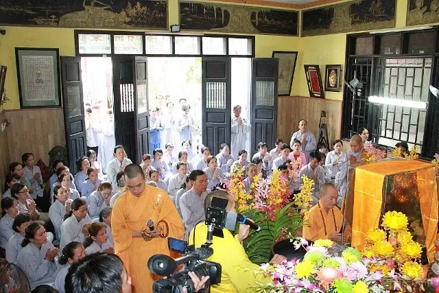 Chùa Nguyên Ngộ: Tổ chức lễ kỷ niệm 10 năm thành lập Hội Phật tử Song Mỹ và cầu an đầu năm. 3 Chùa Nguyên Ngộ: Tổ chức lễ kỷ niệm 10 năm thành lập Hội Phật tử Song Mỹ và cầu an đầu năm. image-1732288560440