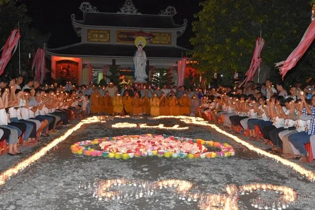 Chùa Ninh Khánh lễ báo hiếu 'Cánh cò ngược xuôi' 15 Chùa Ninh Khánh lễ báo hiếu 'Cánh cò ngược xuôi' image-1731922037401