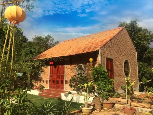 Chùa Thiện Phước bên hồ Đại La image-1731936699872