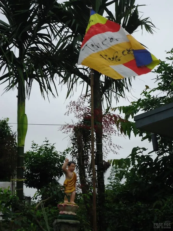 Chùa Vạn An làng Văn Quỹ đón mừng Phật đản image-1731936545497