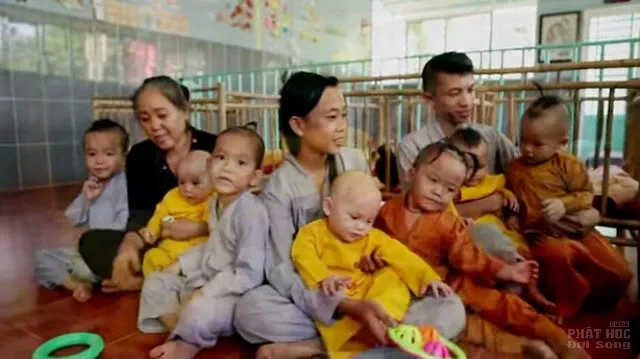 Chùa Vạn Đức Bến Tre nơi hồi sinh những mảnh đời côi cút! 6 Chùa Vạn Đức Bến Tre nơi hồi sinh những mảnh đời côi cút! image-1731726361185
