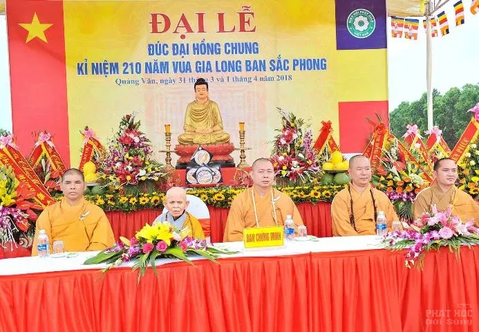 Chùa Vạn Linh đúc đại hồng chung lớn nhất xứ Thanh image-1731942791132