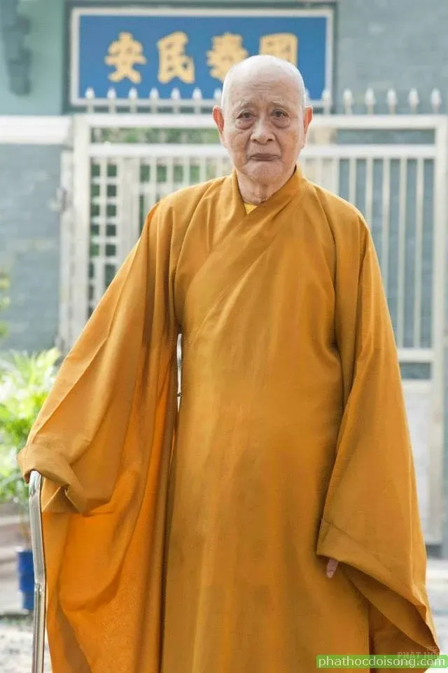 Chùm ảnh Đại lão HT Thích Tắc An lúc sinh tiền image-1732292231639