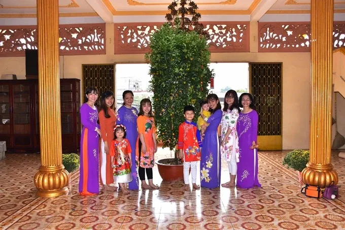 Chùm ảnh đêm giao thừa và ngày đầu xuân 33 Chùm ảnh đêm giao thừa và ngày đầu xuân image-1732290101623