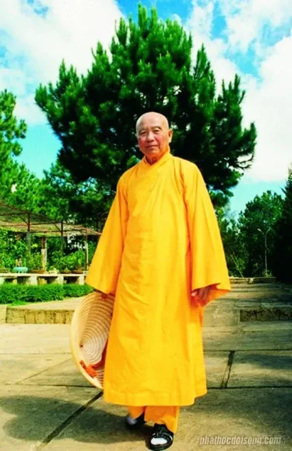 Chùm ảnh đẹp: Thiền sư Thích Thanh Từ image-1731747860096