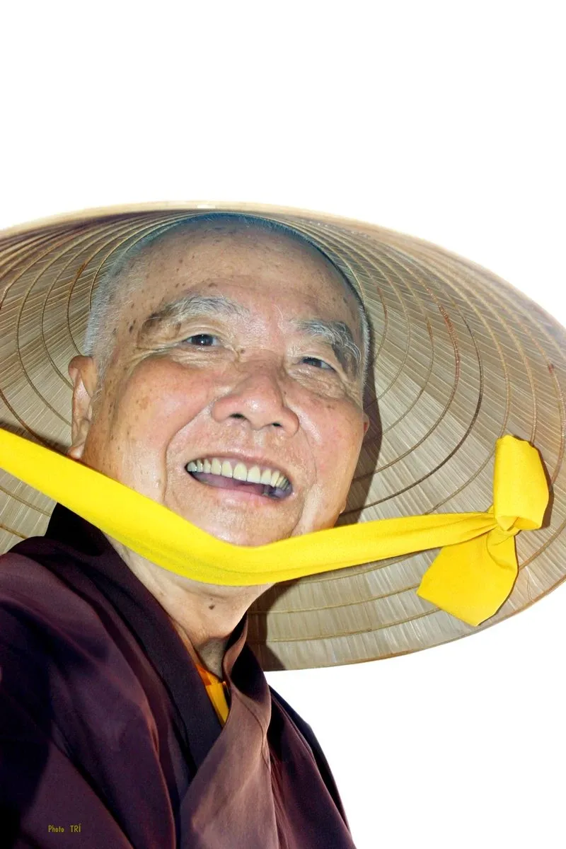 Chùm ảnh đẹp: Thiền sư Thích Thanh Từ image-1731747867449