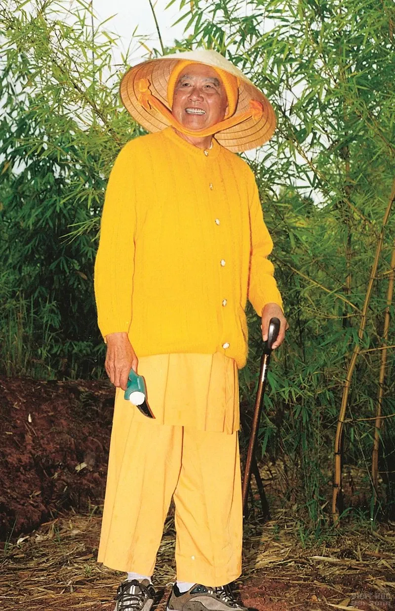 Chùm ảnh đẹp: Thiền sư Thích Thanh Từ image-1731747885807