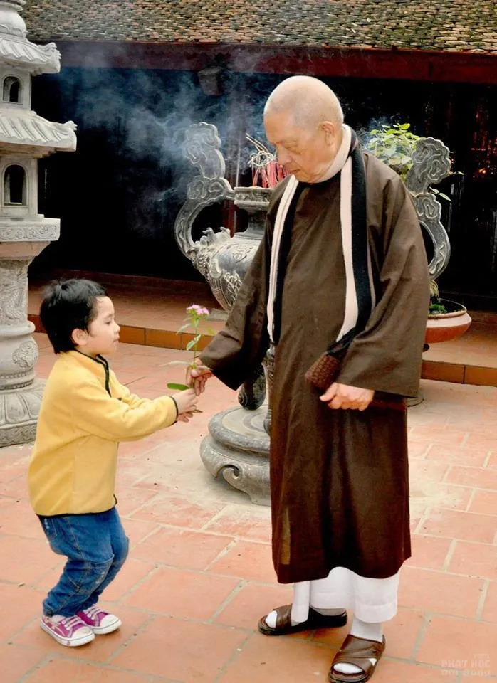 Chùm ảnh HT Thích Đức Chơn lúc sanh tiền image-1731939787963