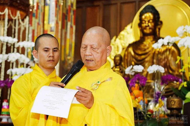 Chùm ảnh HT Thích Đức Chơn lúc sanh tiền image-1731939795211