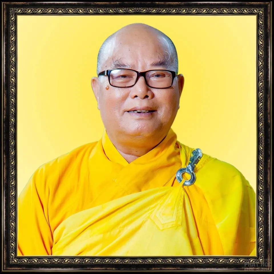 Chùm ảnh HT Thích Thông Quả lúc sanh tiền image-1731938920582