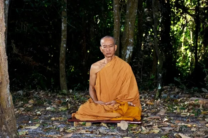 Chùm ảnh khóa tu ngày thứ 3 của Tăng đoàn hệ phái Khất sĩ 13 Chùm ảnh khóa tu ngày thứ 3 của Tăng đoàn hệ phái Khất sĩ image-1732289700753