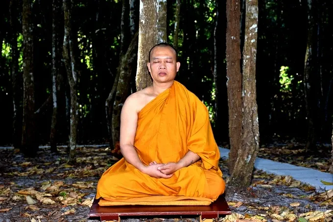 Chùm ảnh khóa tu ngày thứ 3 của Tăng đoàn hệ phái Khất sĩ 18 Chùm ảnh khóa tu ngày thứ 3 của Tăng đoàn hệ phái Khất sĩ image-1732289705051