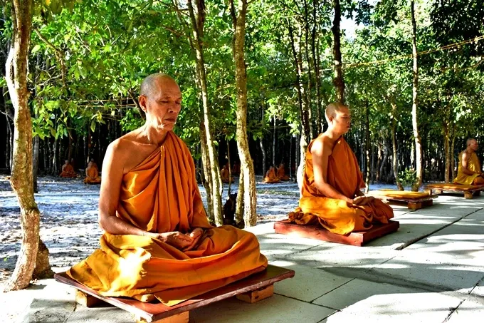 Chùm ảnh khóa tu ngày thứ 3 của Tăng đoàn hệ phái Khất sĩ 19 Chùm ảnh khóa tu ngày thứ 3 của Tăng đoàn hệ phái Khất sĩ image-1732289705987
