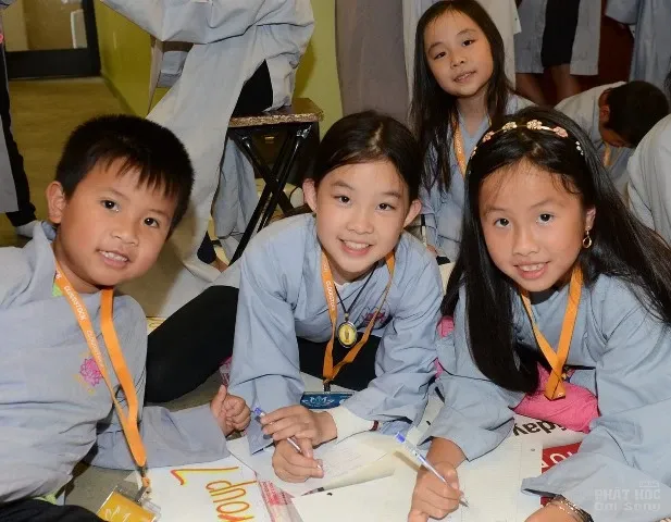 Chùm ảnh Khóa tu thiếu nhi mùa hè 2016 Chùa Đức Viên, San Jose, Mỹ 4 Chùm ảnh Khóa tu thiếu nhi mùa hè 2016 Chùa Đức Viên, San Jose, Mỹ image-1731921588883