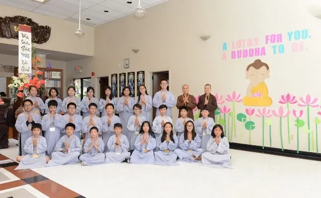 Chùm ảnh Khóa tu thiếu nhi mùa hè 2016 Chùa Đức Viên, San Jose, Mỹ 26 Chùm ảnh Khóa tu thiếu nhi mùa hè 2016 Chùa Đức Viên, San Jose, Mỹ image-1731921605884