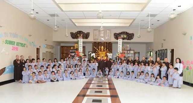 Chùm ảnh Khóa tu thiếu nhi mùa hè 2016 Chùa Đức Viên, San Jose, Mỹ 27 Chùm ảnh Khóa tu thiếu nhi mùa hè 2016 Chùa Đức Viên, San Jose, Mỹ image-1731921606376