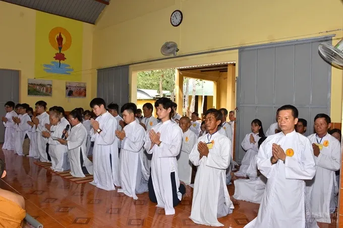 Chùm ảnh khóa tu truyền thống hệ phái Khất sĩ ngày thứ 4 image-1731942912839