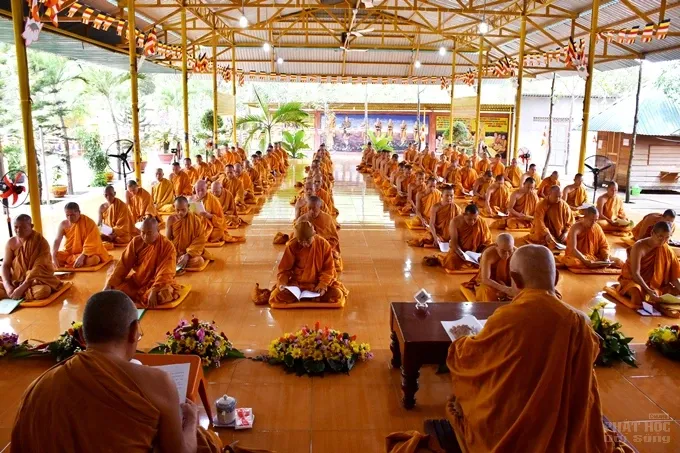 Chùm ảnh khóa tu truyền thống hệ phái Khất sĩ ngày thứ 6 5 Chùm ảnh khóa tu truyền thống hệ phái Khất sĩ ngày thứ 6 image-1731943517914